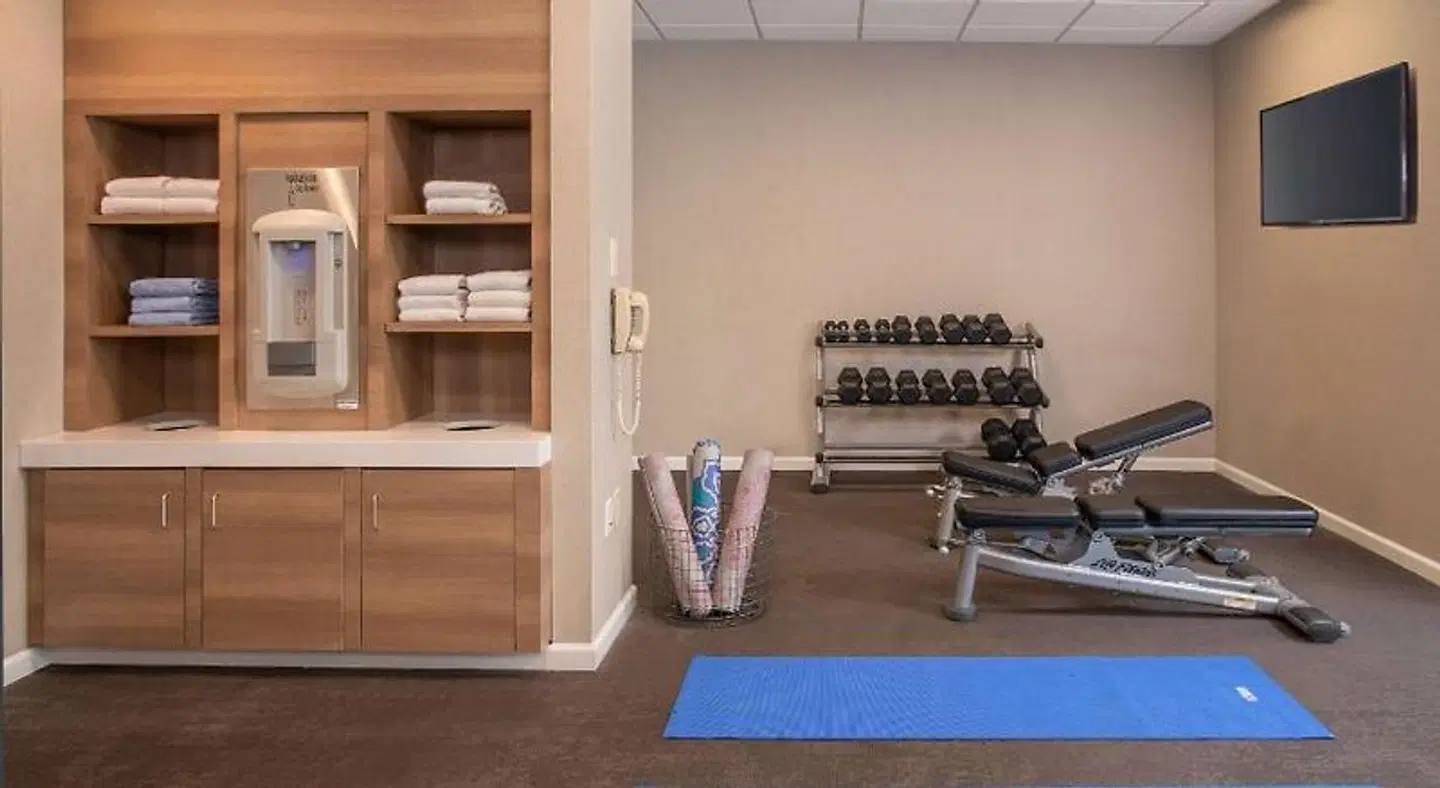 Sonesta ES Suites Baltimore BWI Airport ROOM_EXAMPLE