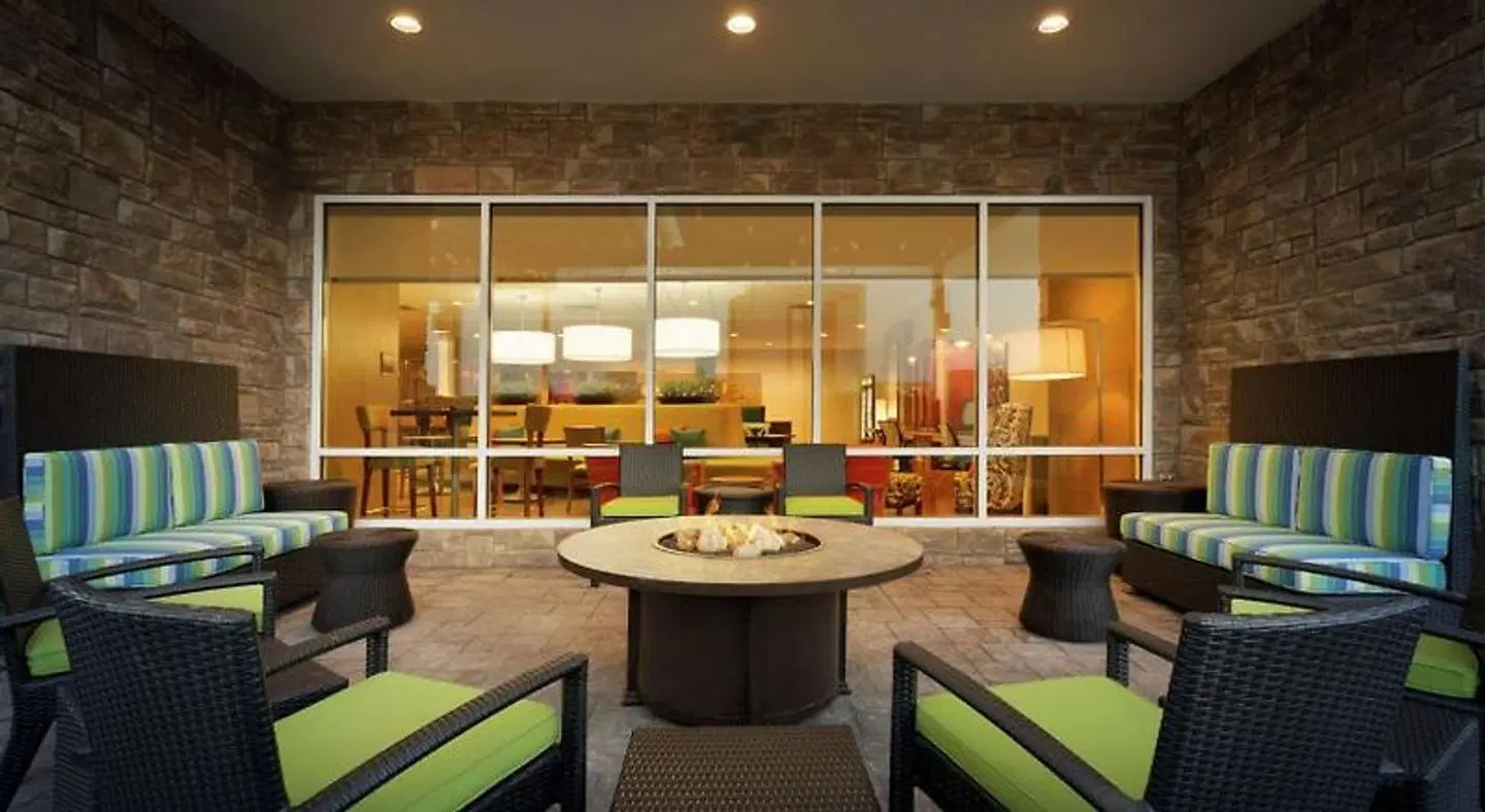 Home2 Suites by Hilton Midland LOUNGE_LOBBY