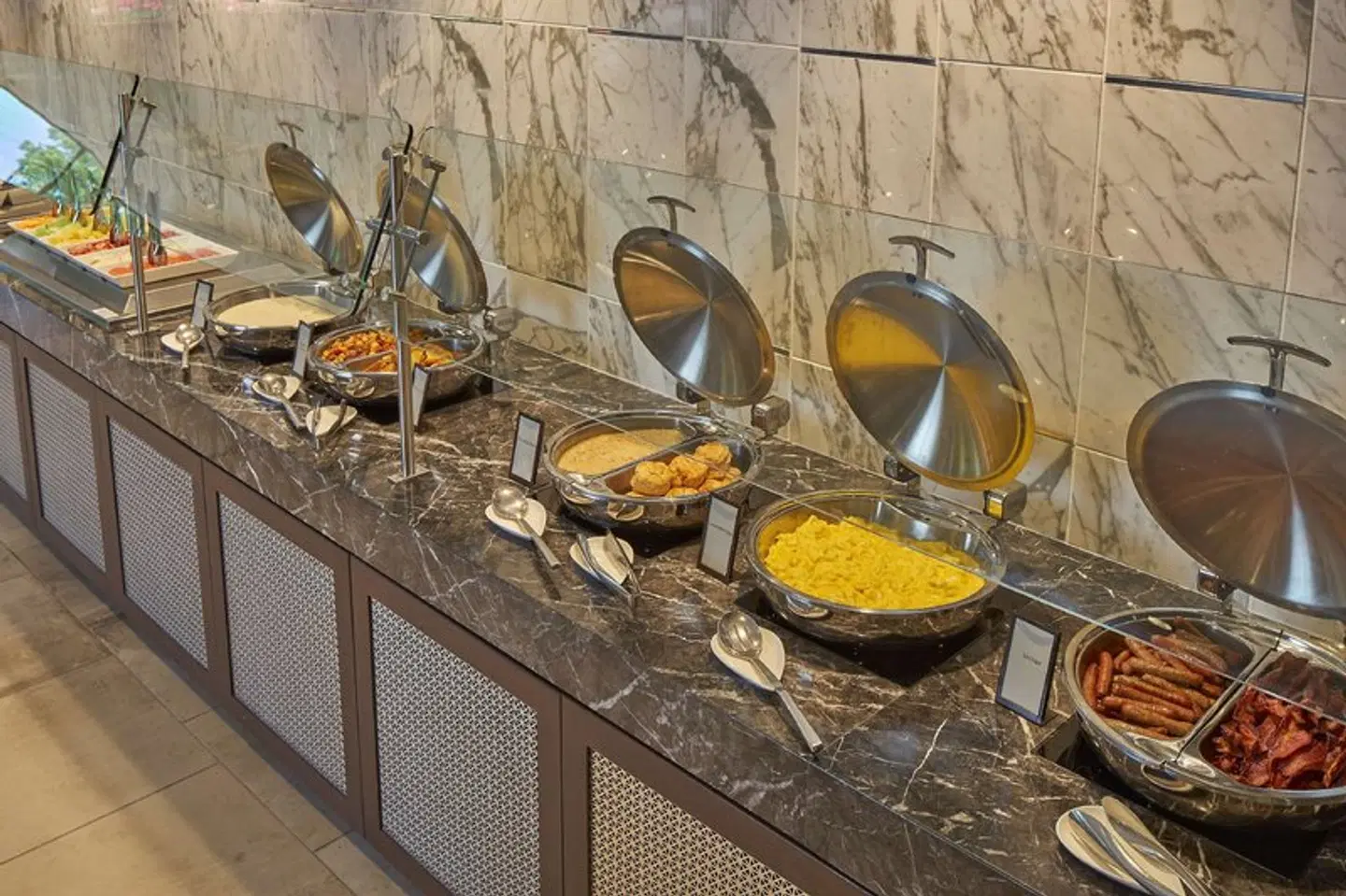 Hilton North Raleigh Restaurant