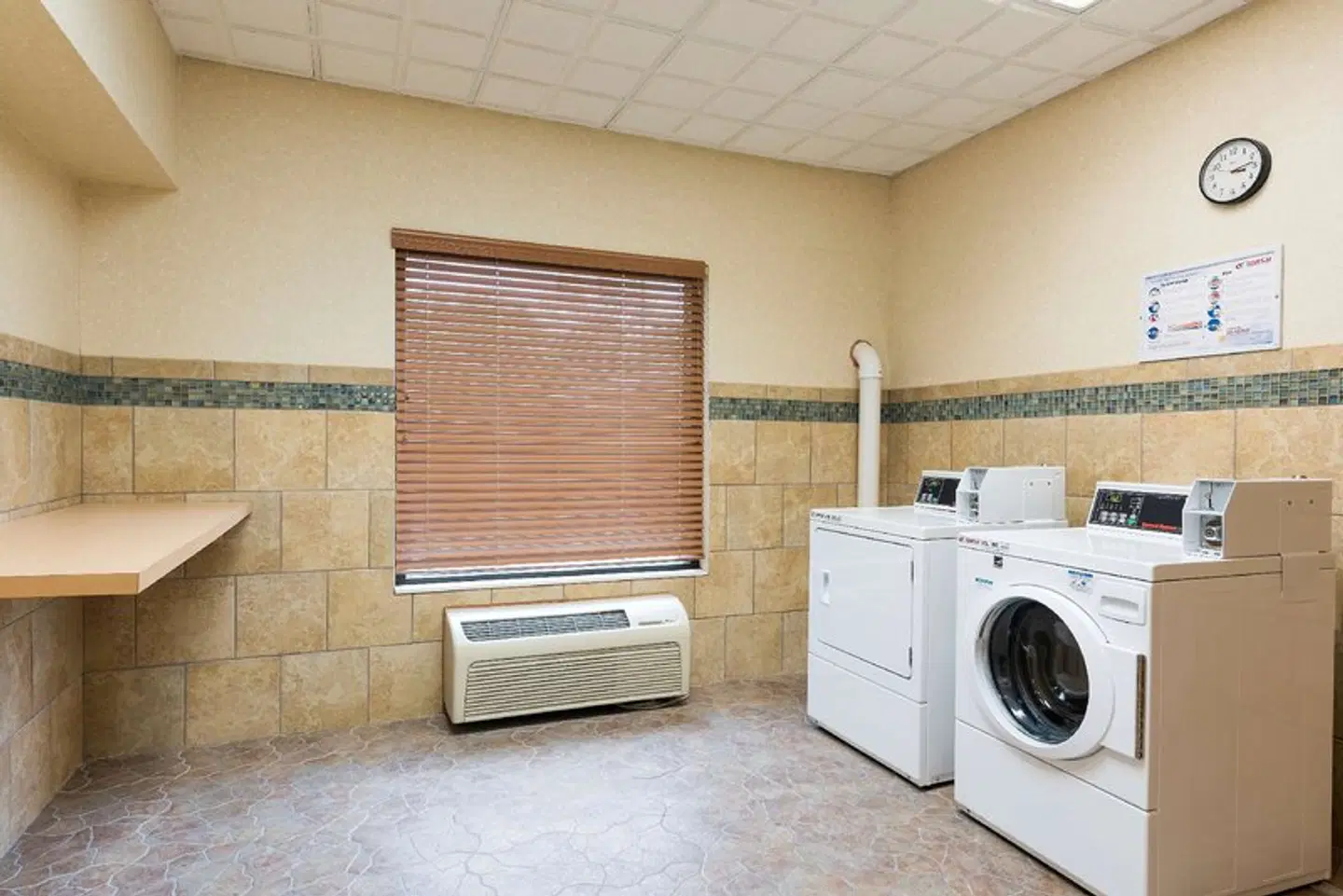 Hampton Inn Port Huron Badezimmer
