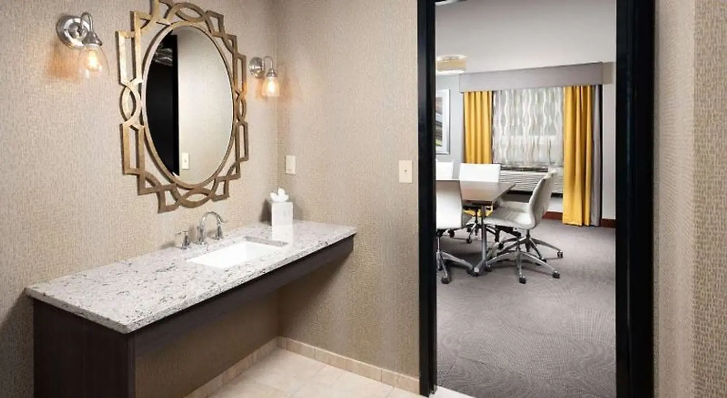 DoubleTree by Hilton Chattanooga Downtown Badezimmer