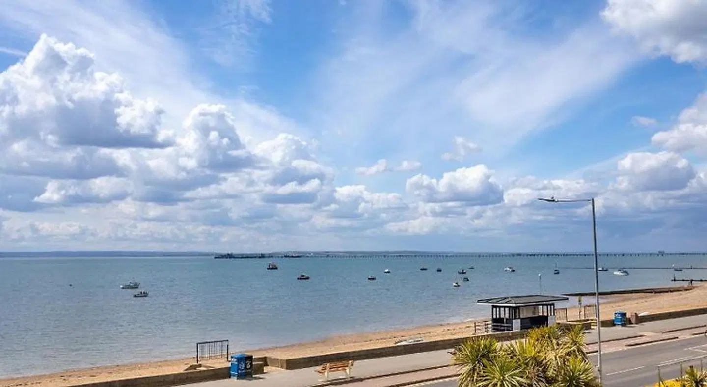 Roslin Beach Hotel Strand