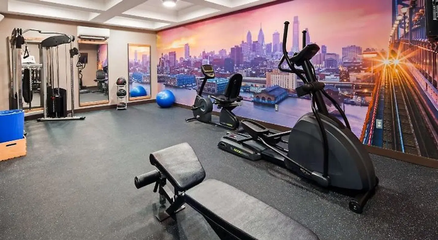 Best Western Plus Philadelphia Convention Center Hotel SPORTS_AND_LEISURE