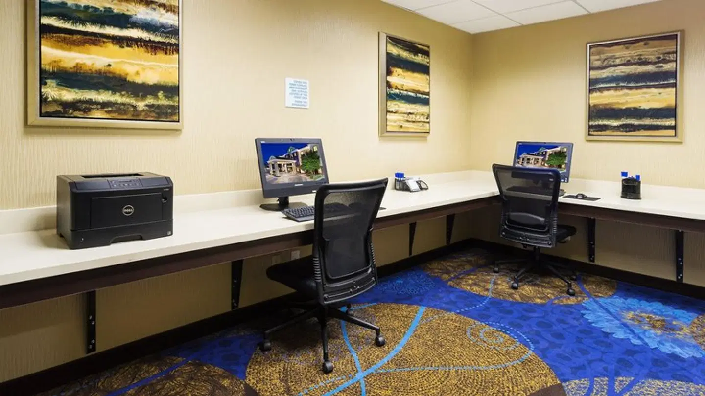Holiday Inn Express & Suites Midland Loop 250 by IHG ROOM_EXAMPLE