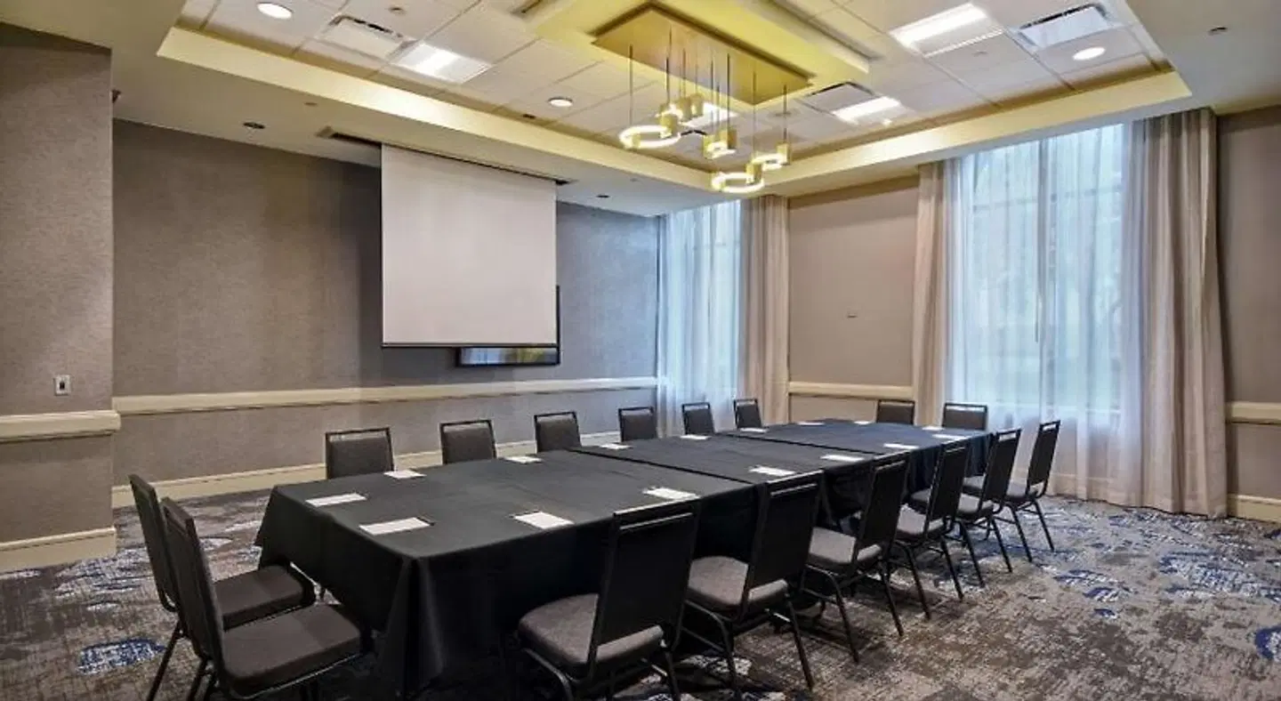Embassy Suites by Hilton Montgomery - Hotel & Conference Center Konferenz