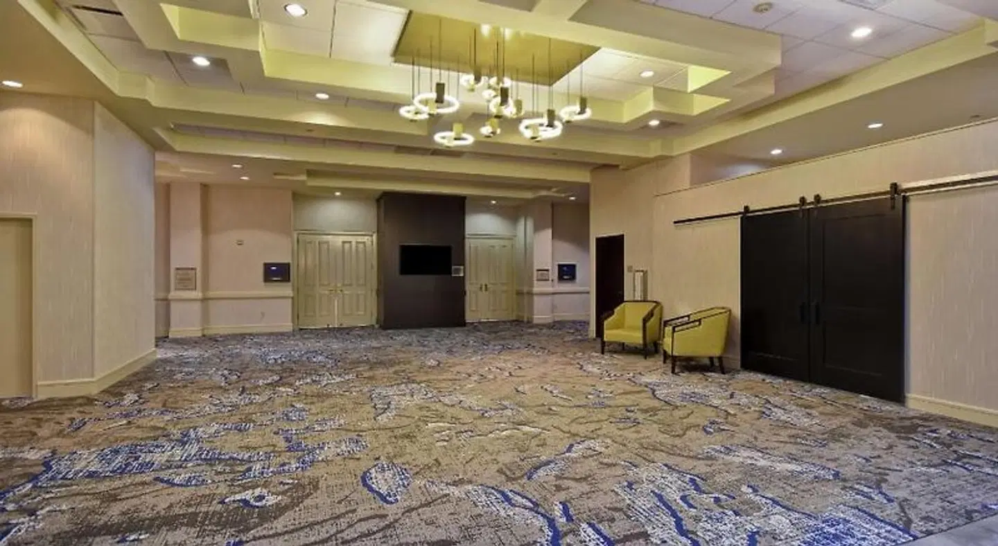 Embassy Suites by Hilton Montgomery - Hotel & Conference Center LOUNGE_LOBBY