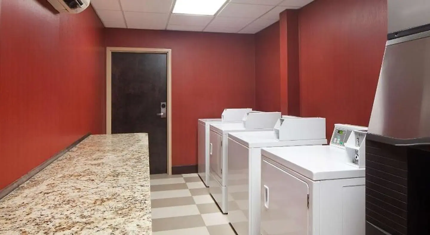 Hampton Inn Charleston Southridge Badezimmer