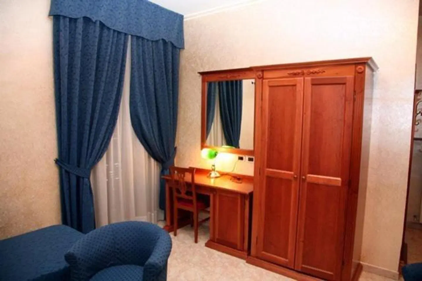 Nizza ROOM_EXAMPLE