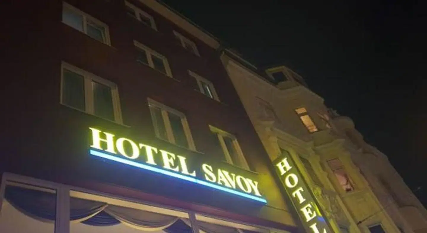 Savoy EXTERIOR