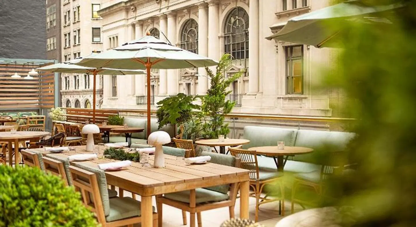 Grayson Hotel Terrasse