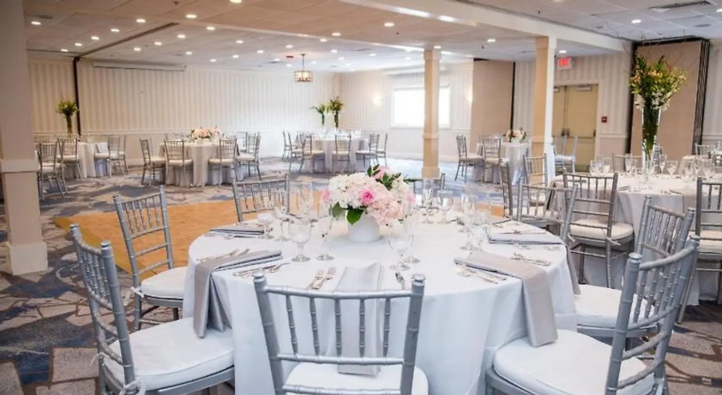 The Newport Harbor Hotel & Marina Restaurant