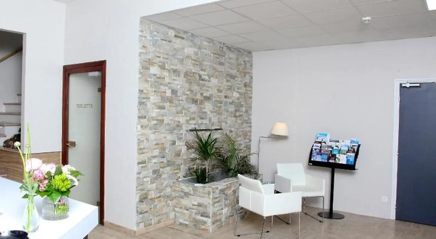 Logis Hôtel Le Comty ROOM_EXAMPLE