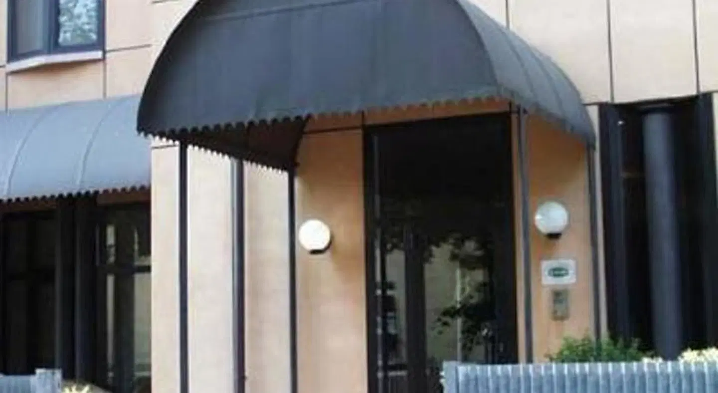 Hotel Borghetti EXTERIOR
