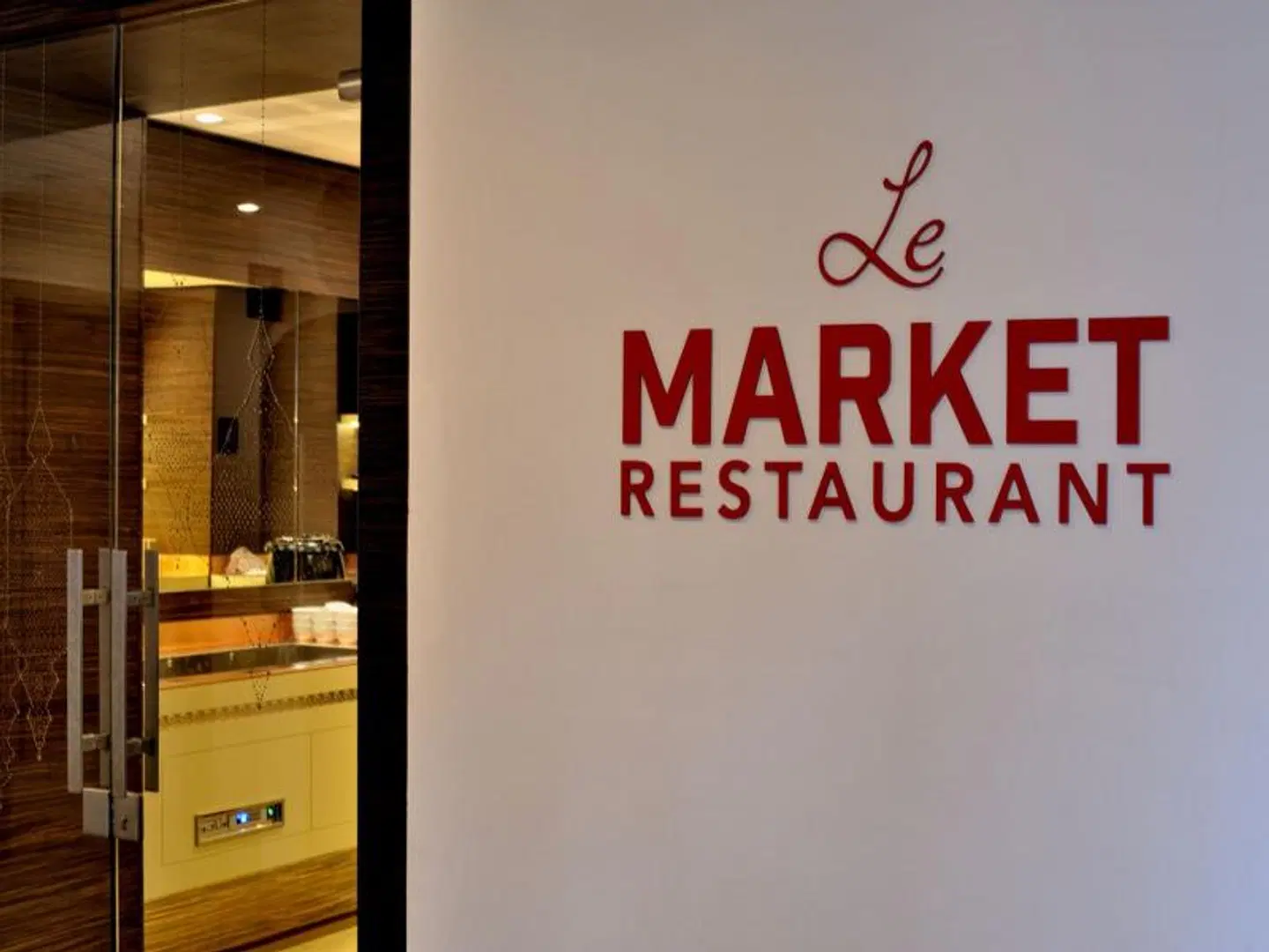 Kenzi Sidi Maarouf ROOM_EXAMPLE