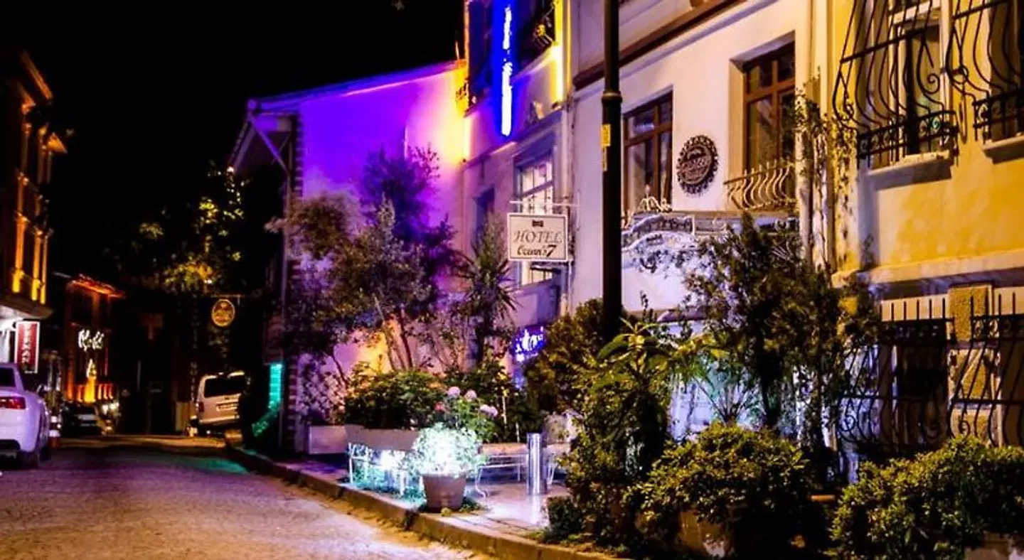 Paris Garden Hotel Istanbul Terrasse