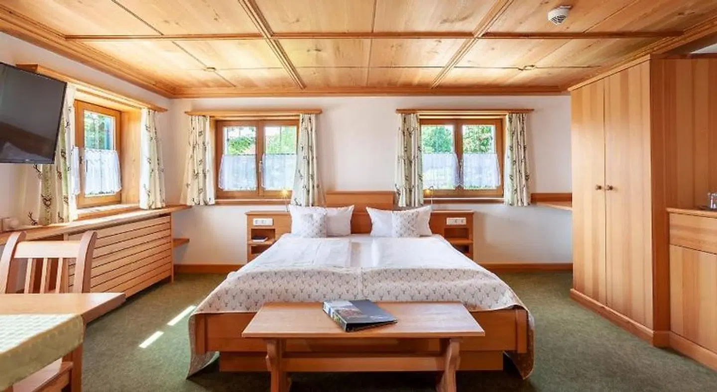 Wirtshaus Zum lustigen Hirsch ROOM_EXAMPLE