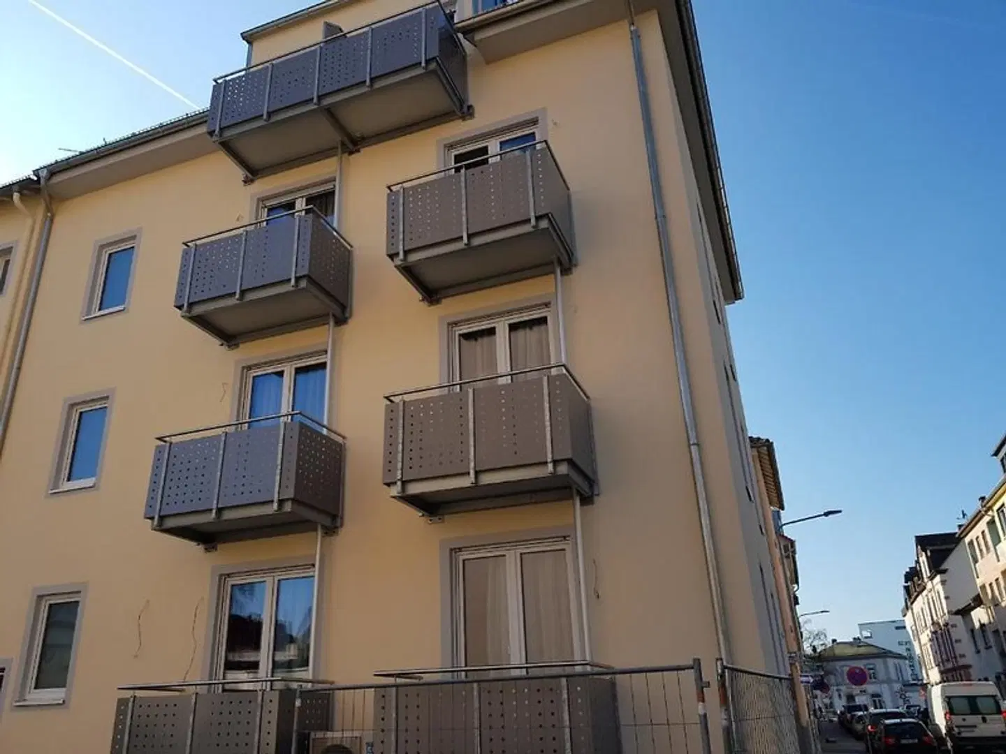 Hotel Emiliana am Bahnhof EXTERIOR