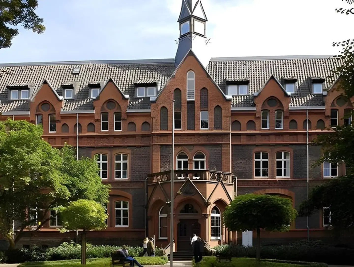 Hotel MutterHaus Düsseldorf EXTERIOR