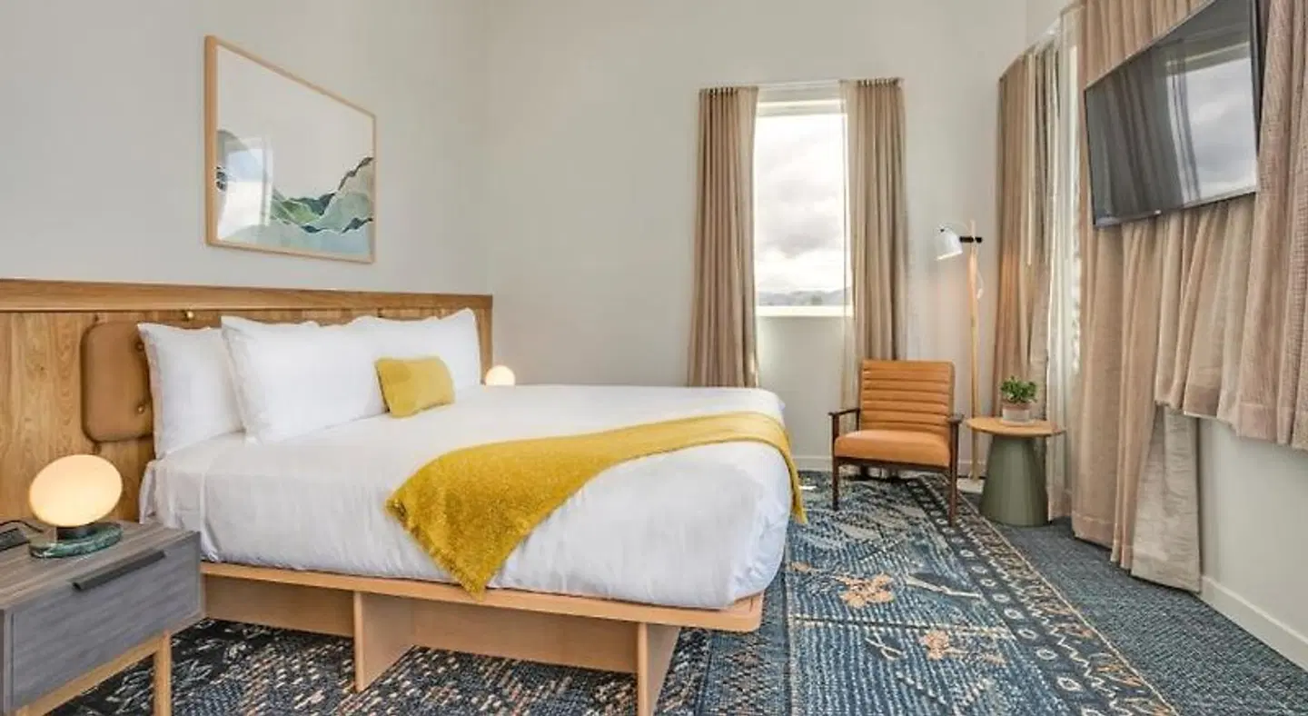 SaltLine Hotel ROOM_EXAMPLE