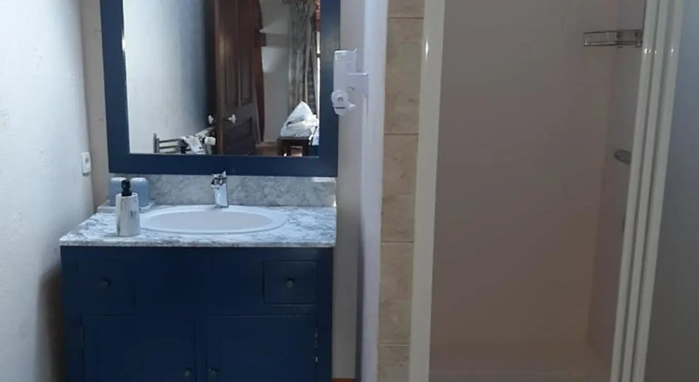 Le Clos Fleuri Badezimmer