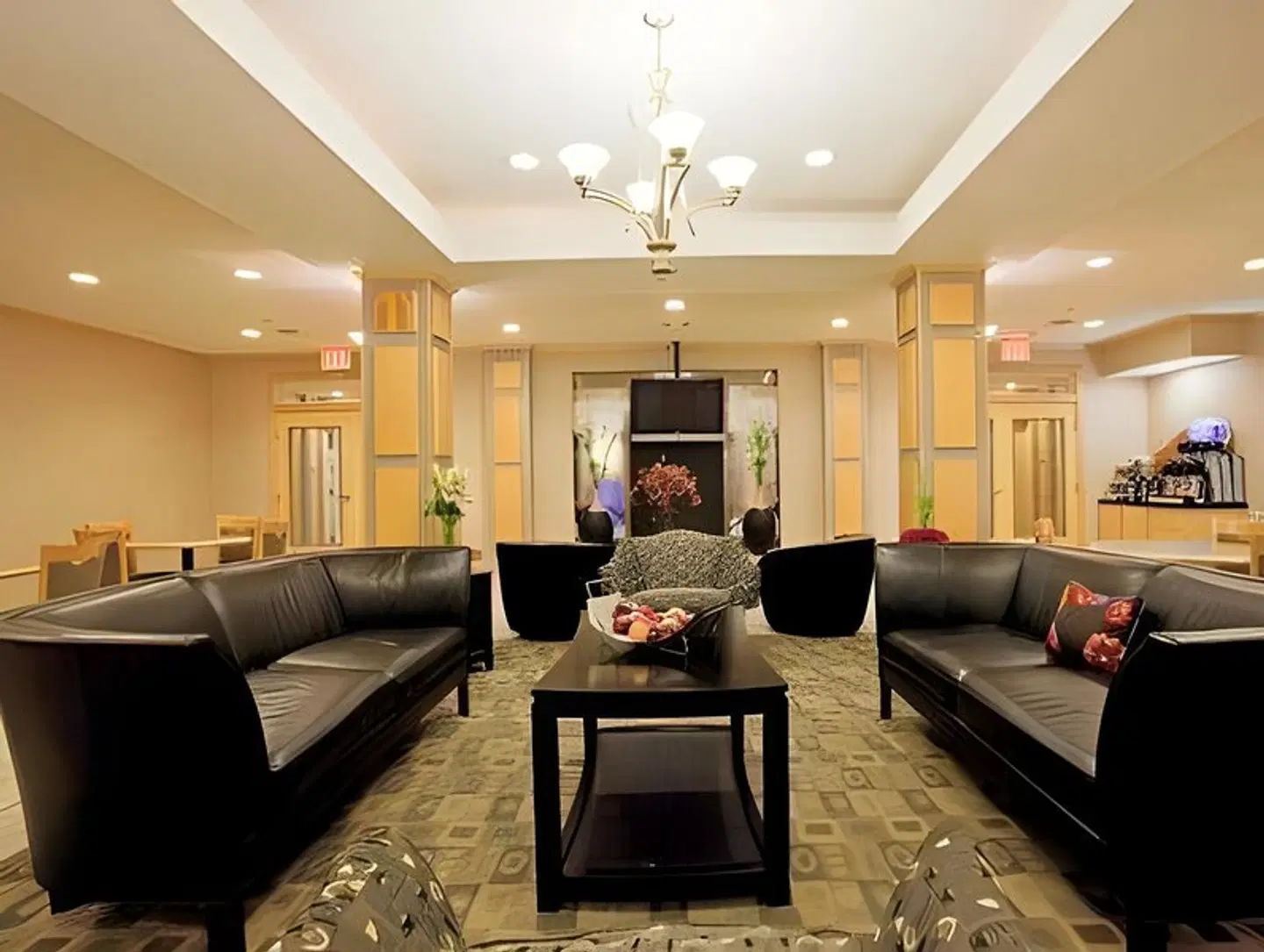 Holiday Inn Express & Suites Amarillo LOUNGE_LOBBY