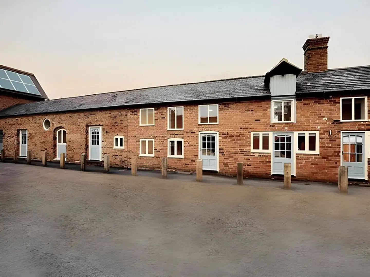The Coaching Barns EXTERIOR