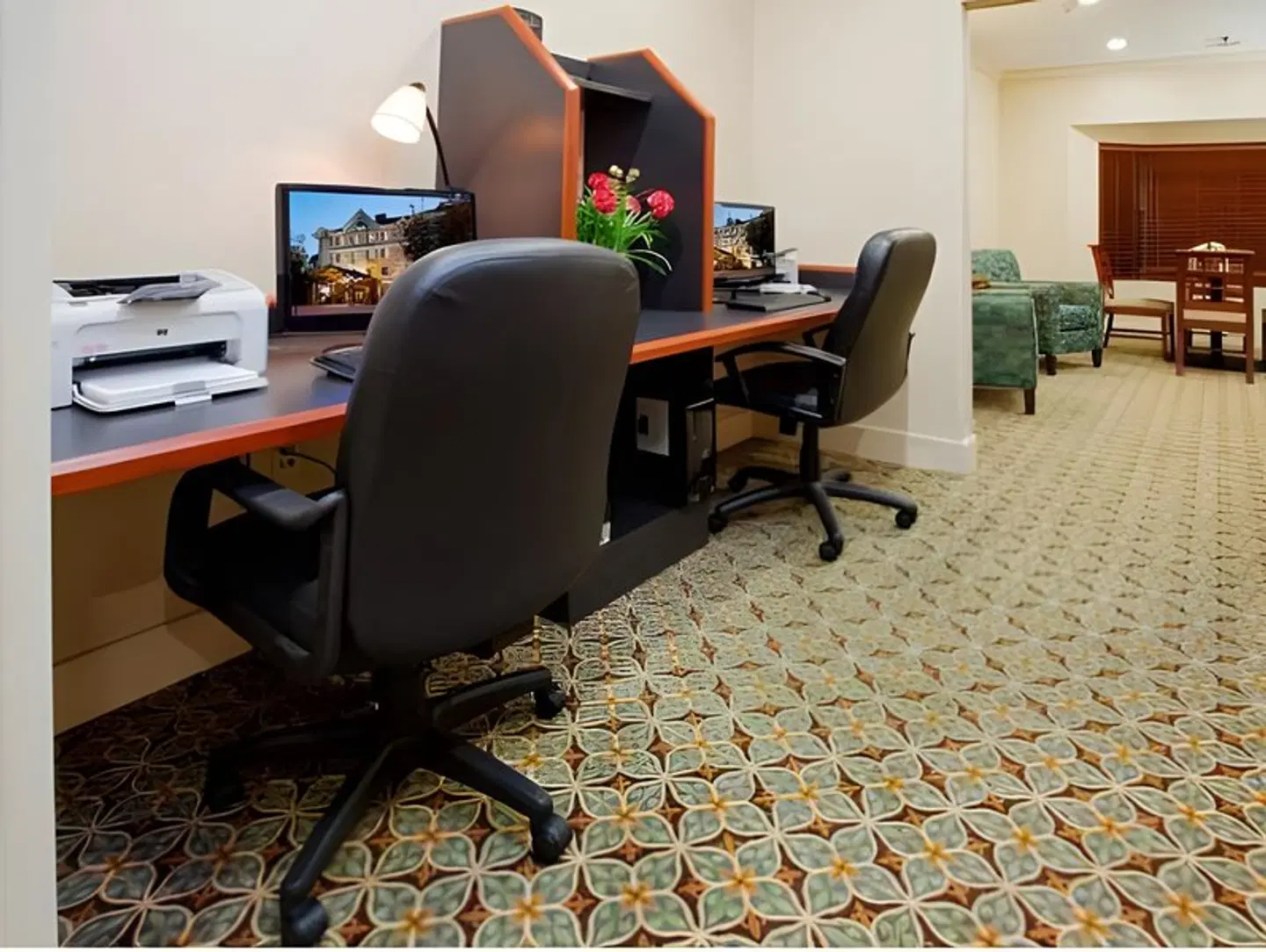 Staybridge Suites Durham-Chapel Hill-RTP by IHG LOUNGE_LOBBY