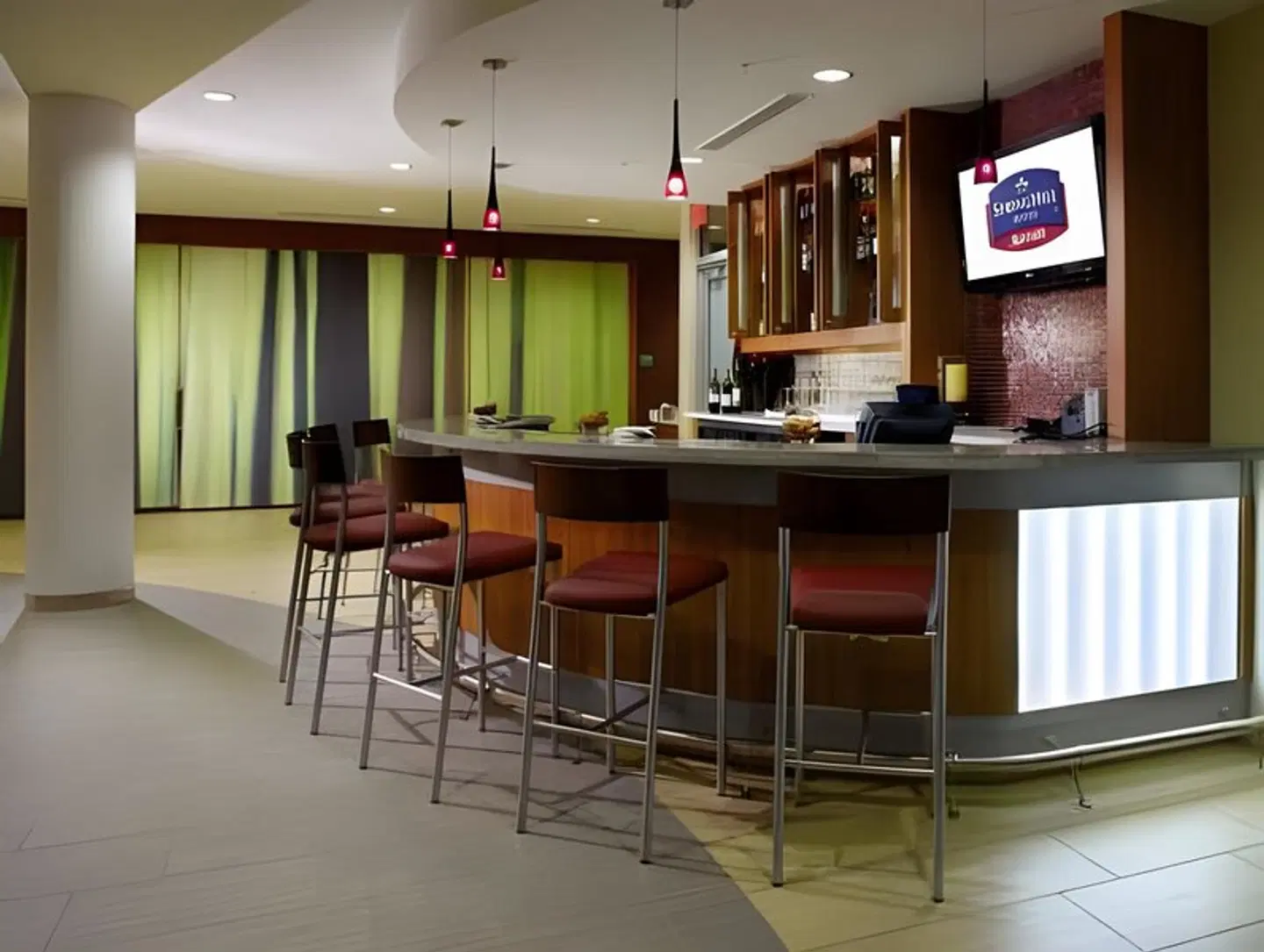SpringHill Suites by Marriott Columbus OSU Bar