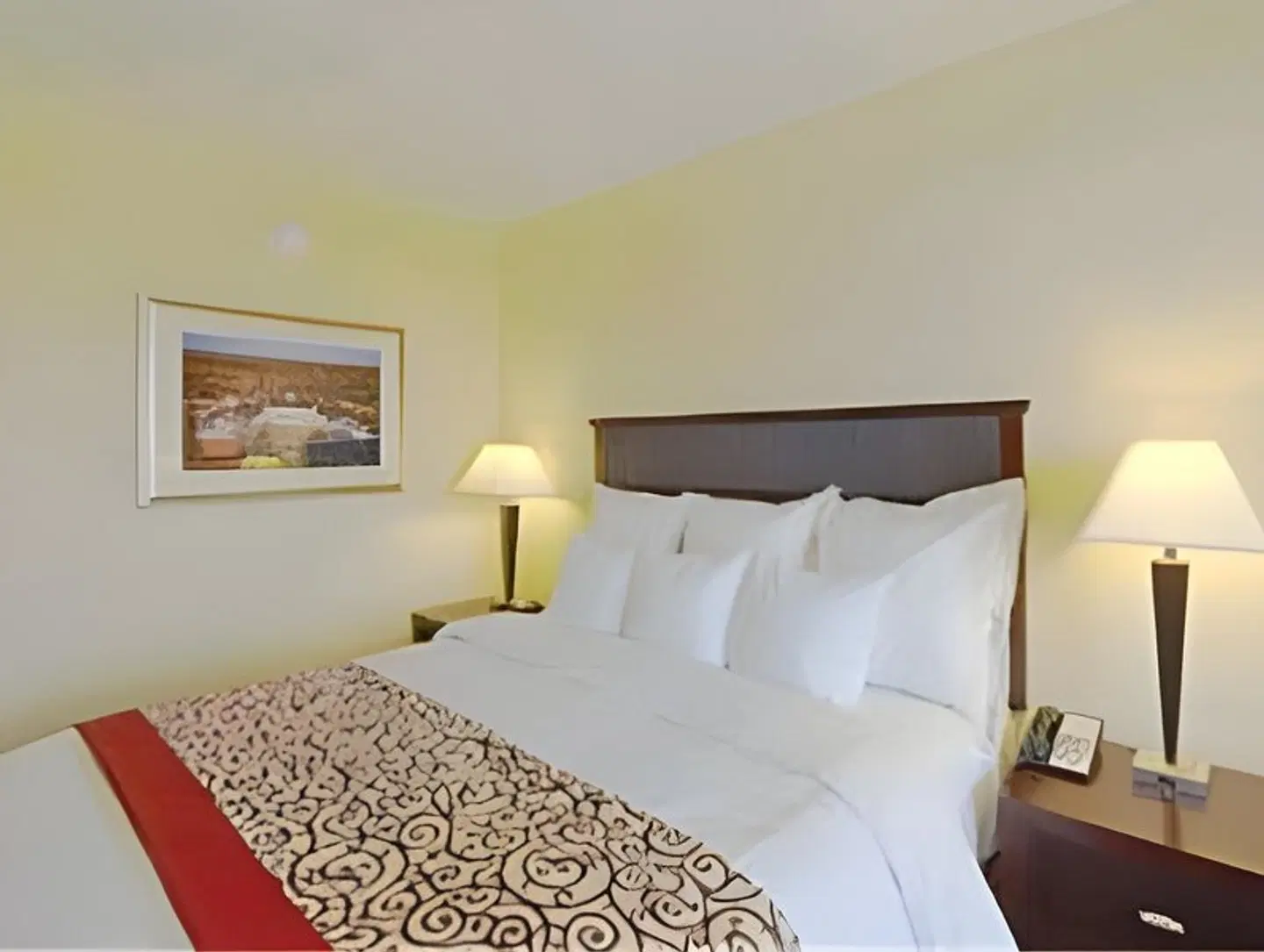Winston-Salem Marriott ROOM_EXAMPLE