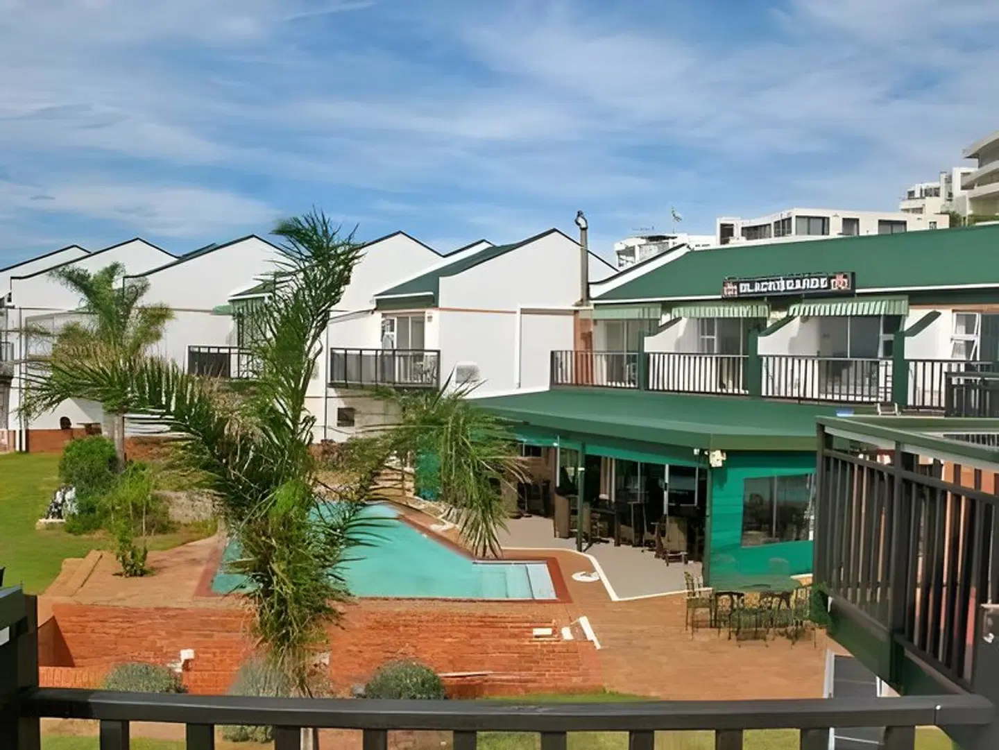 The Chapman Hotel & Conference Centre EXTERIOR