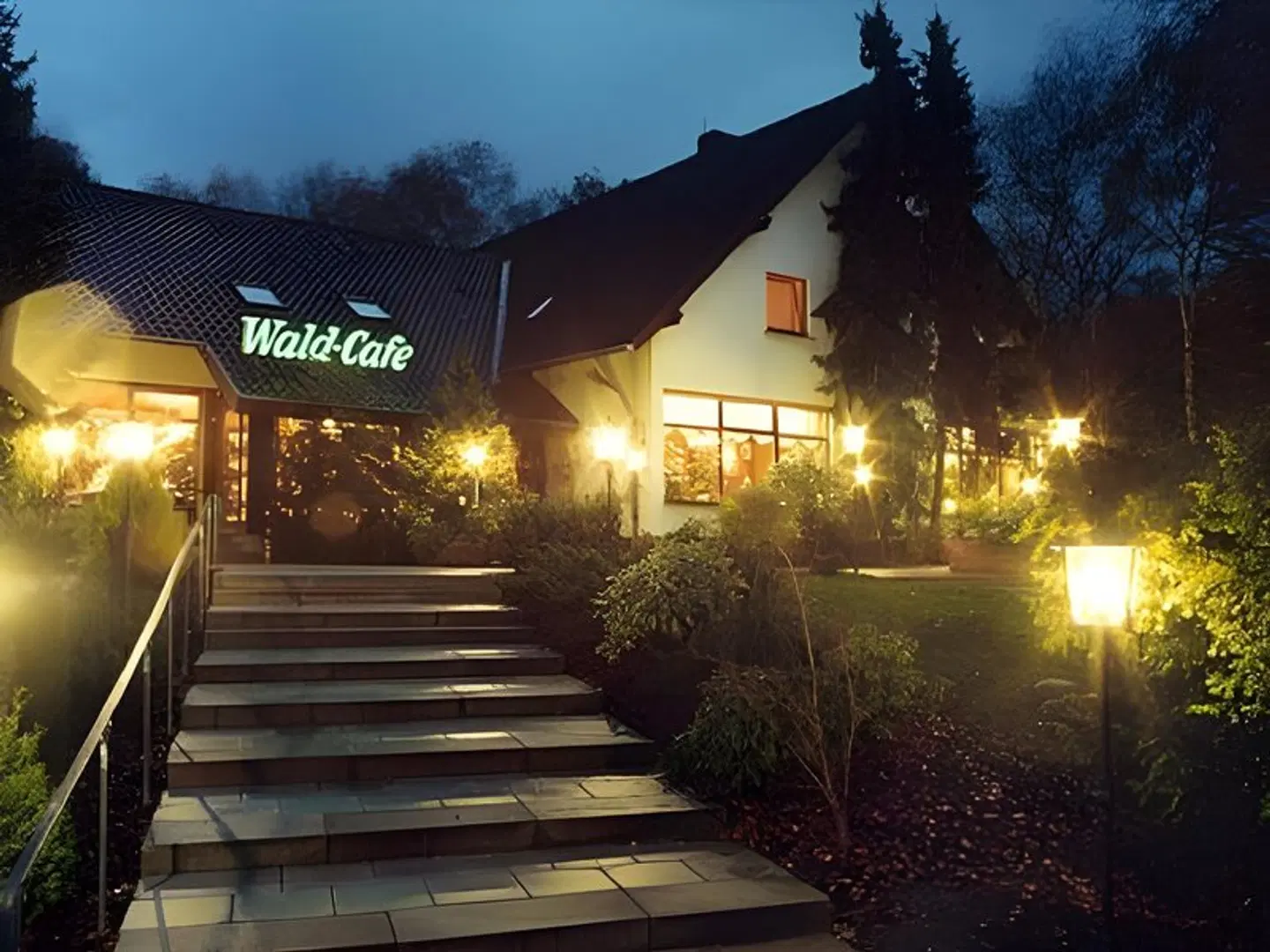 Wald-Cafe EXTERIOR