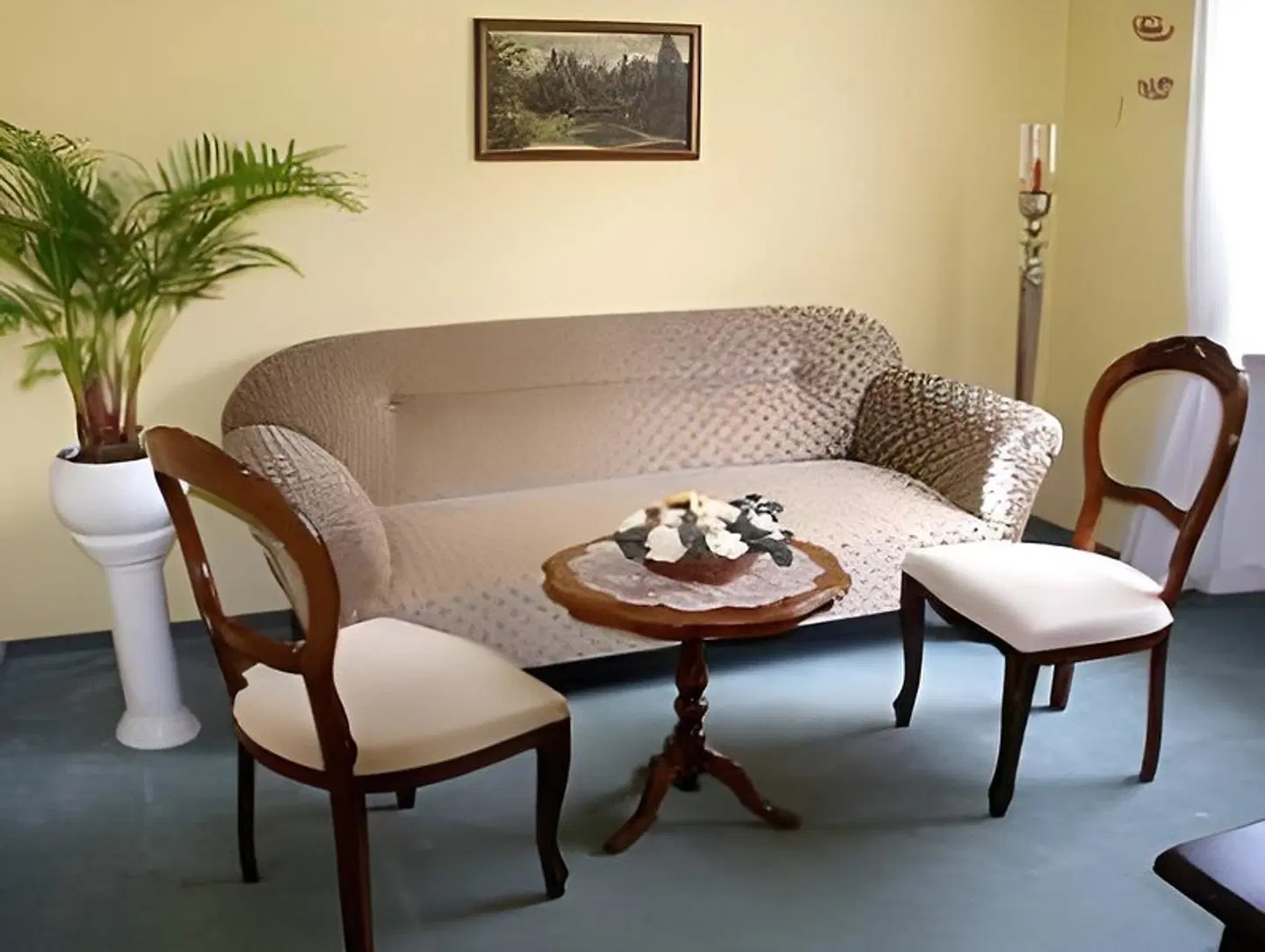 Katharina ROOM_EXAMPLE
