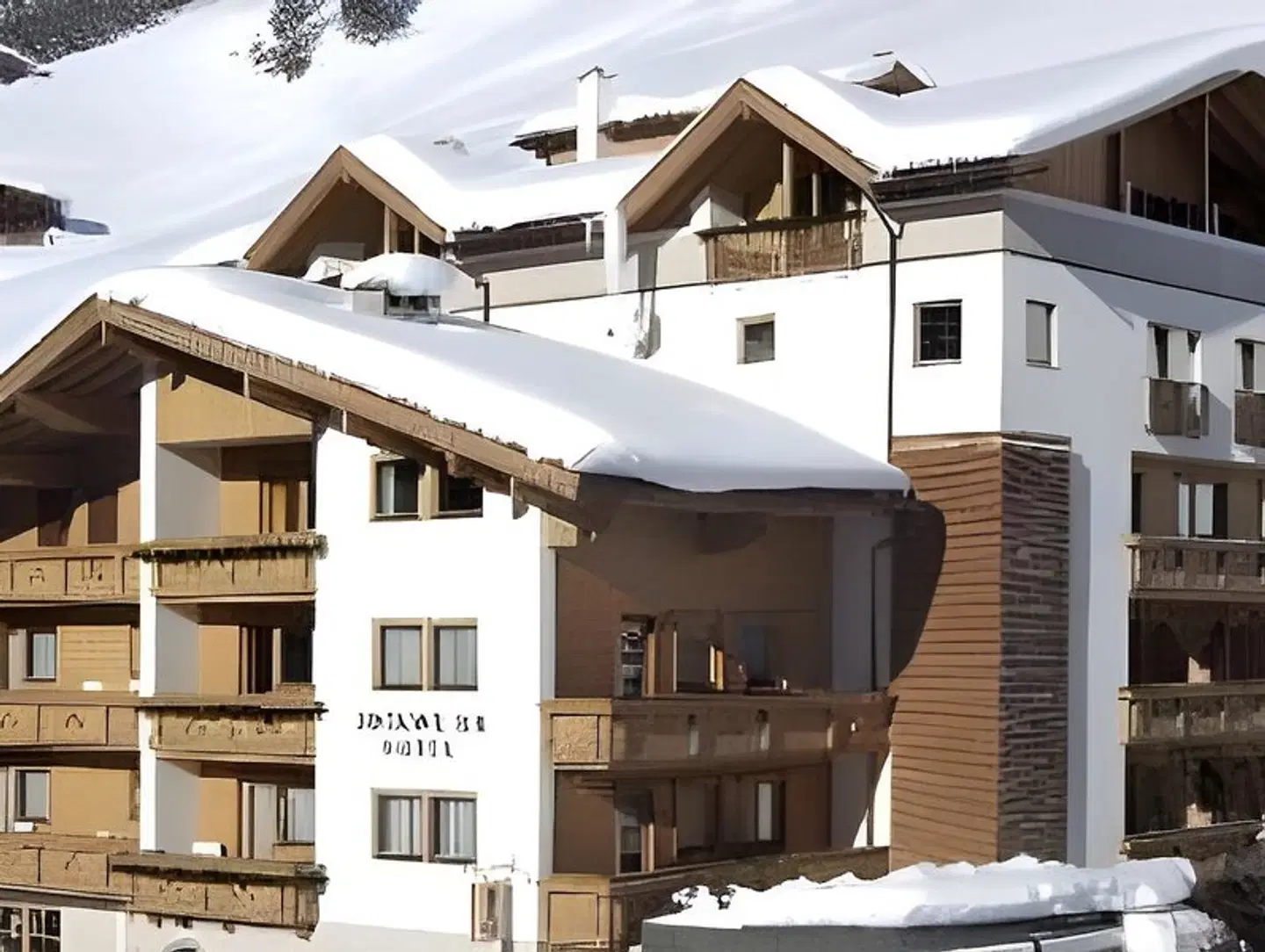 Hotel Edelweiss EXTERIOR