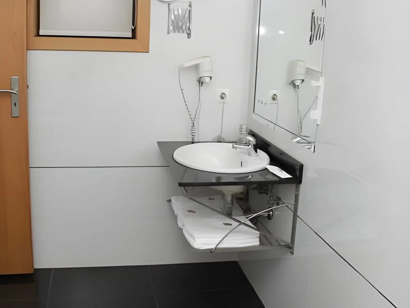 Dom Hotel Badezimmer