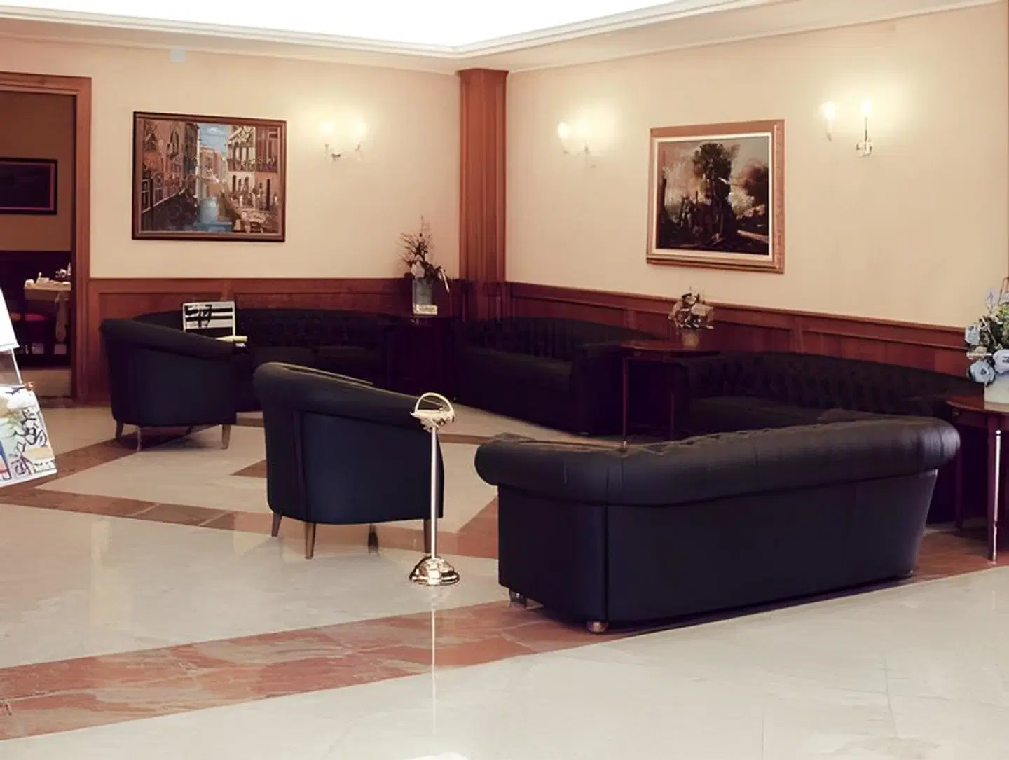 Tricolore Hotel LOUNGE_LOBBY