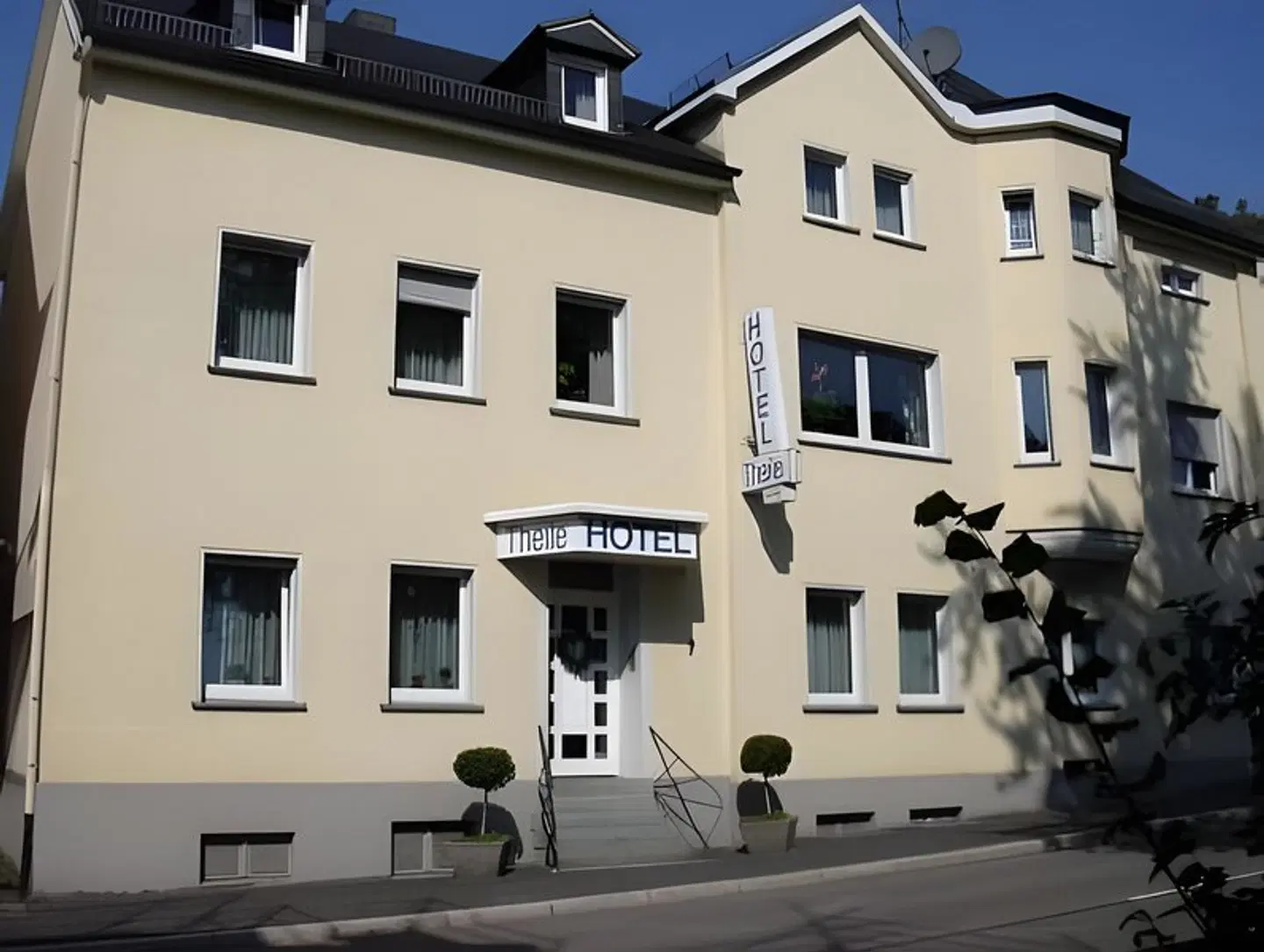 Theile EXTERIOR