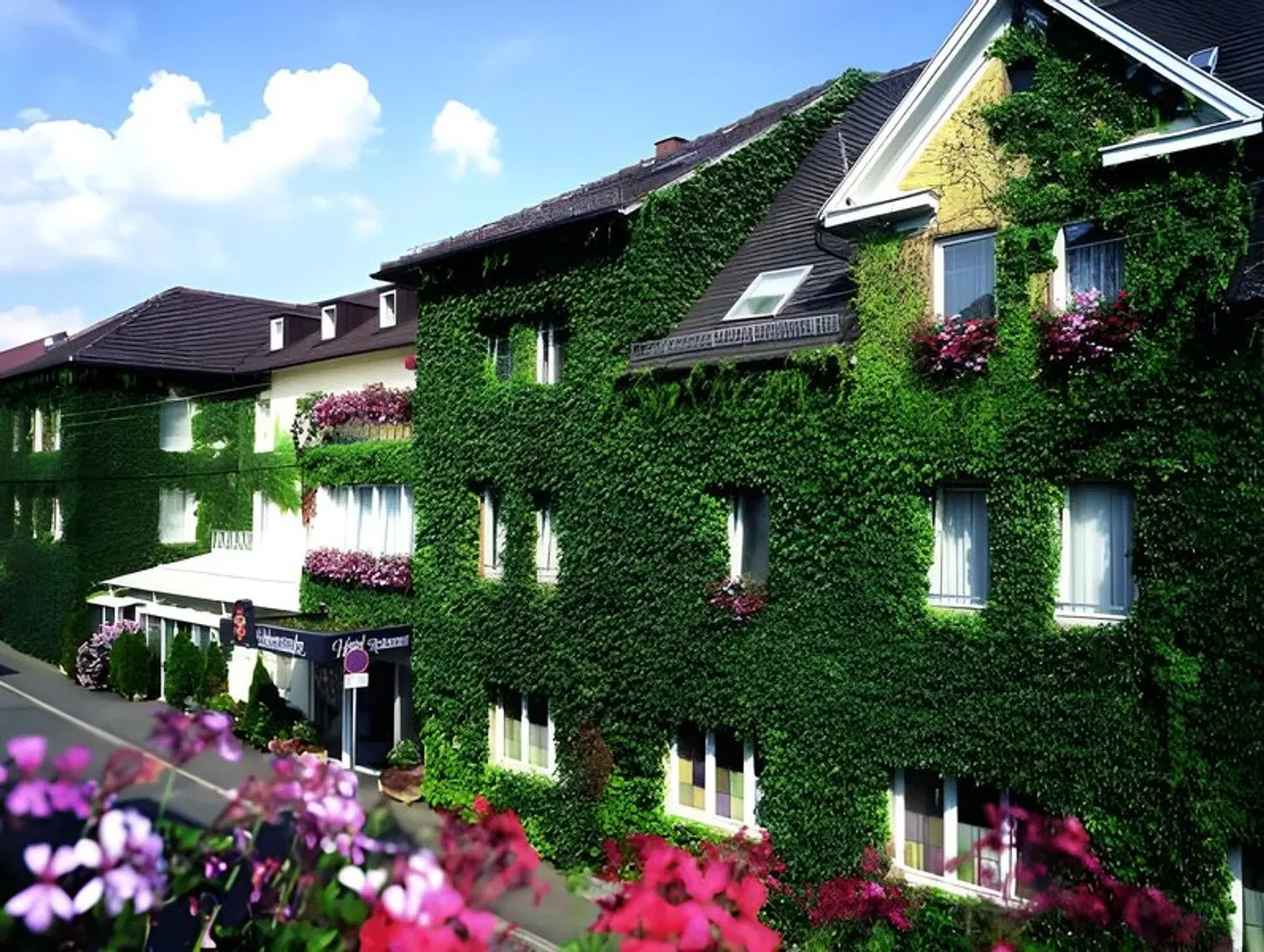 Hotel Hohenstaufen EXTERIOR