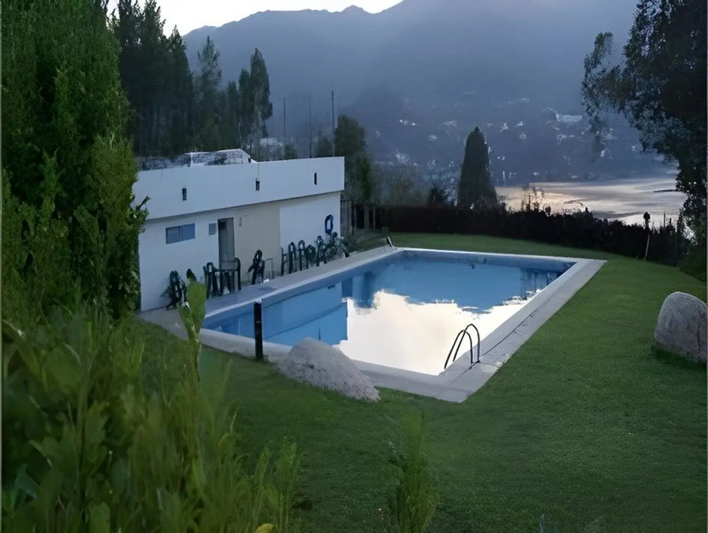 Eco Salvador OUTDOOR_POOL