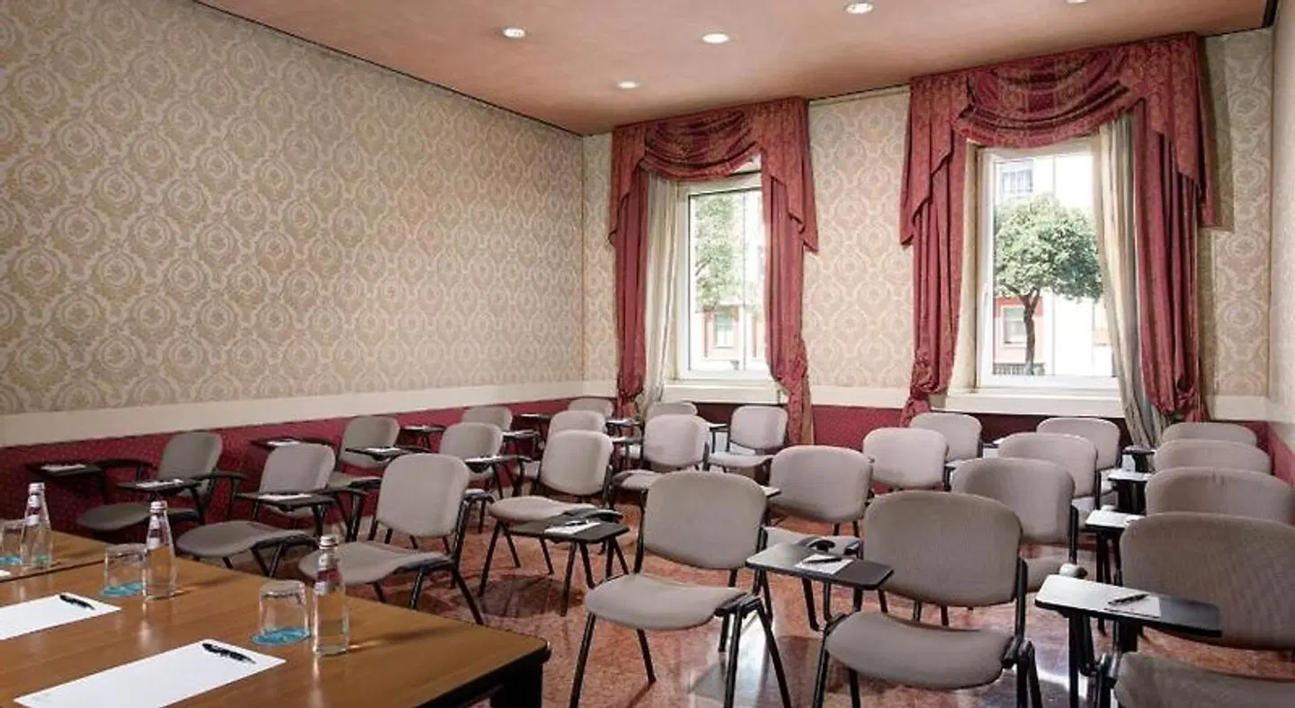 Grand Hotel Des Arts LOUNGE_LOBBY