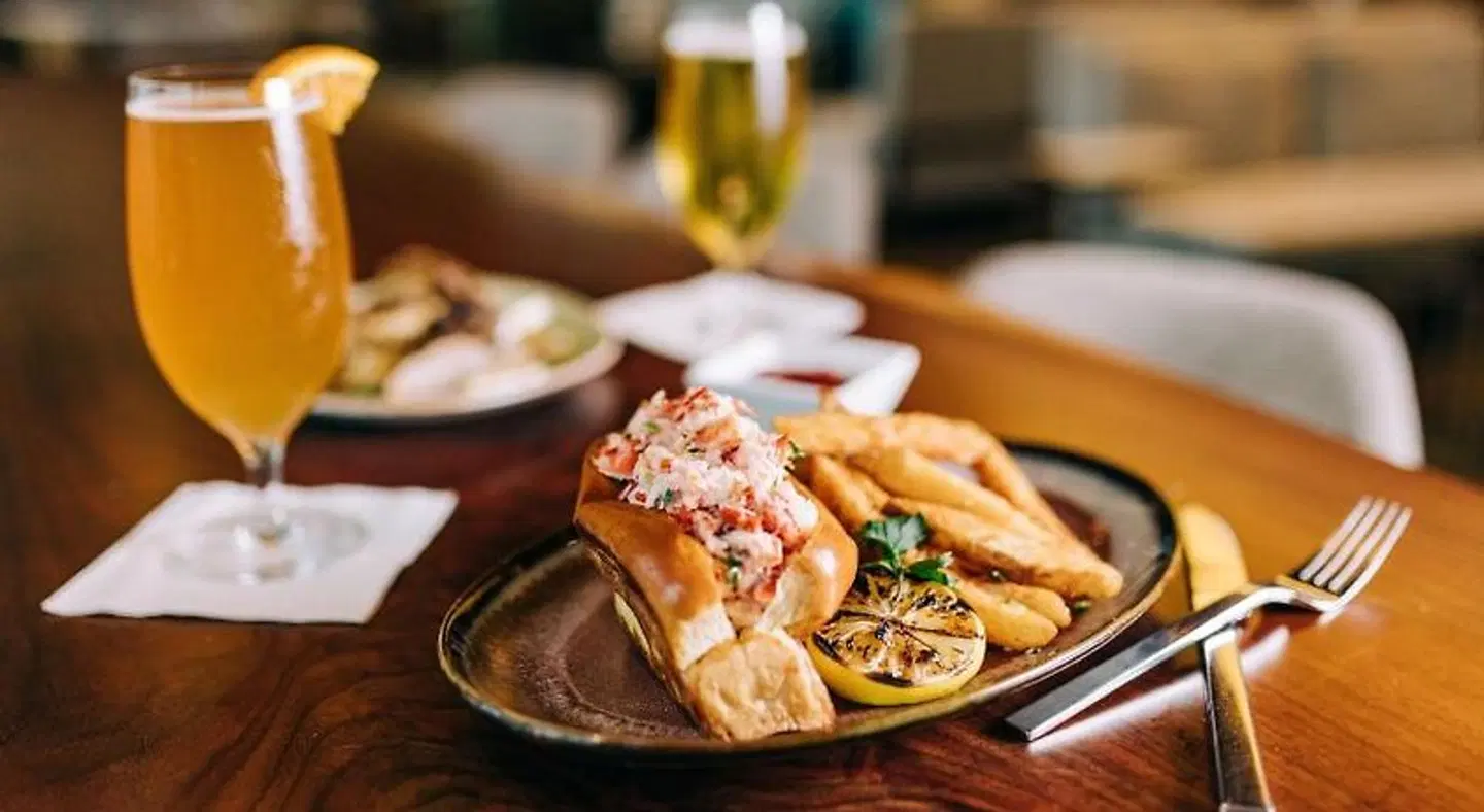 The Westin Boston Seaport District Restaurant