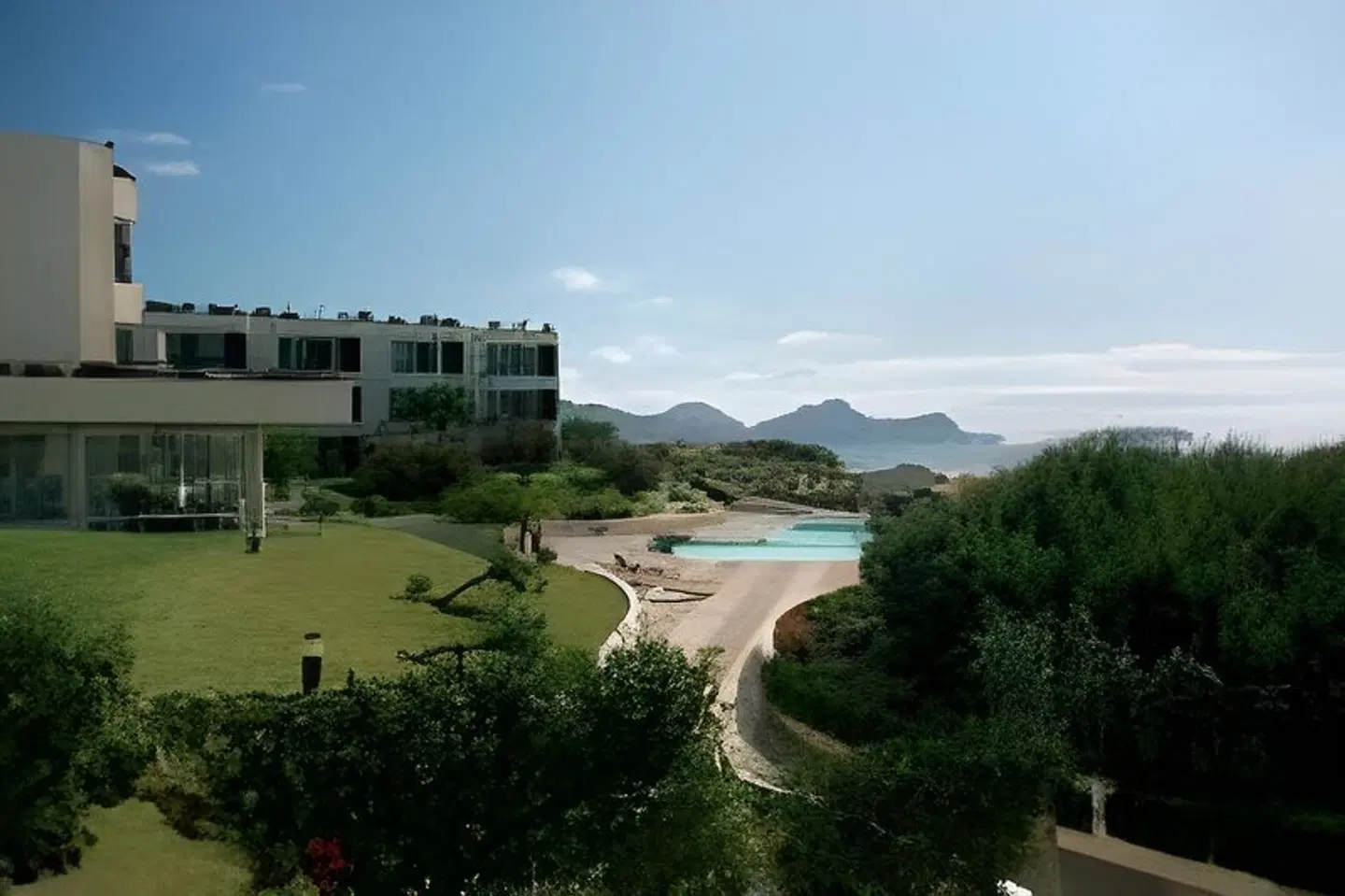 Vila Baleira Suites Garten