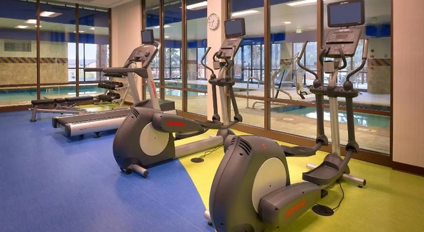 SpringHill Suites Coeur d'Alene SPORTS_AND_LEISURE