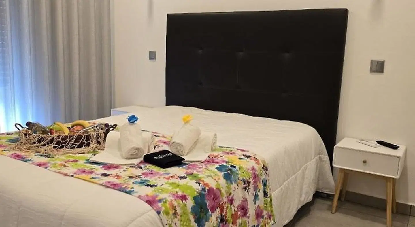 LC's Guesthouse ROOM_EXAMPLE