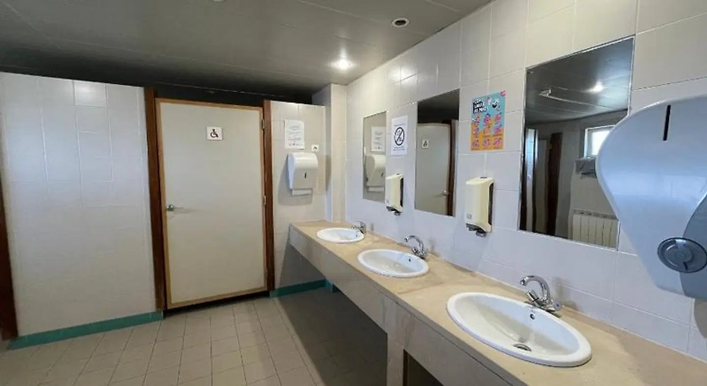 Pousada de Juventude de Bragança Badezimmer