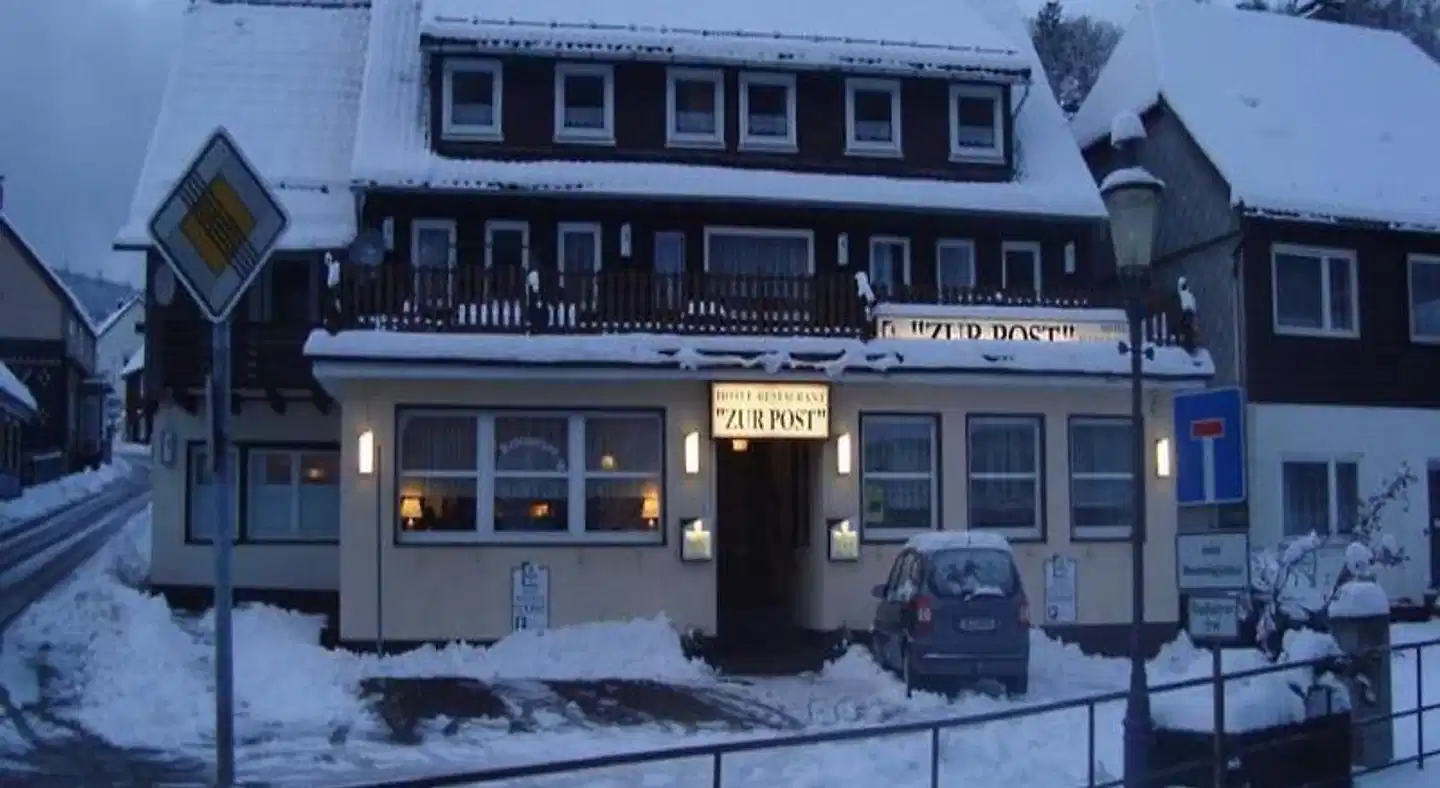 Hotel zur Post Aussenansicht