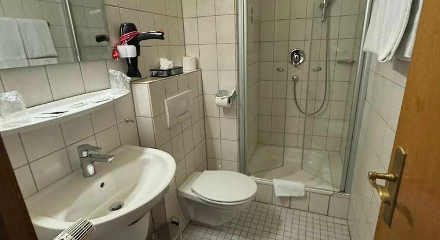 Gülser Weinstube Badezimmer