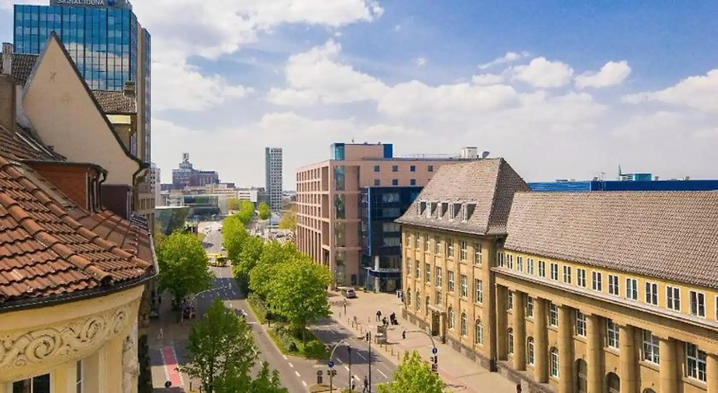 NP Hotel Königshof Aussenansicht
