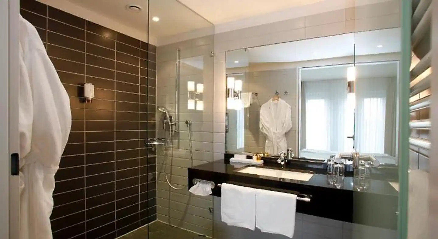 SportHotel Kaiserau Badezimmer