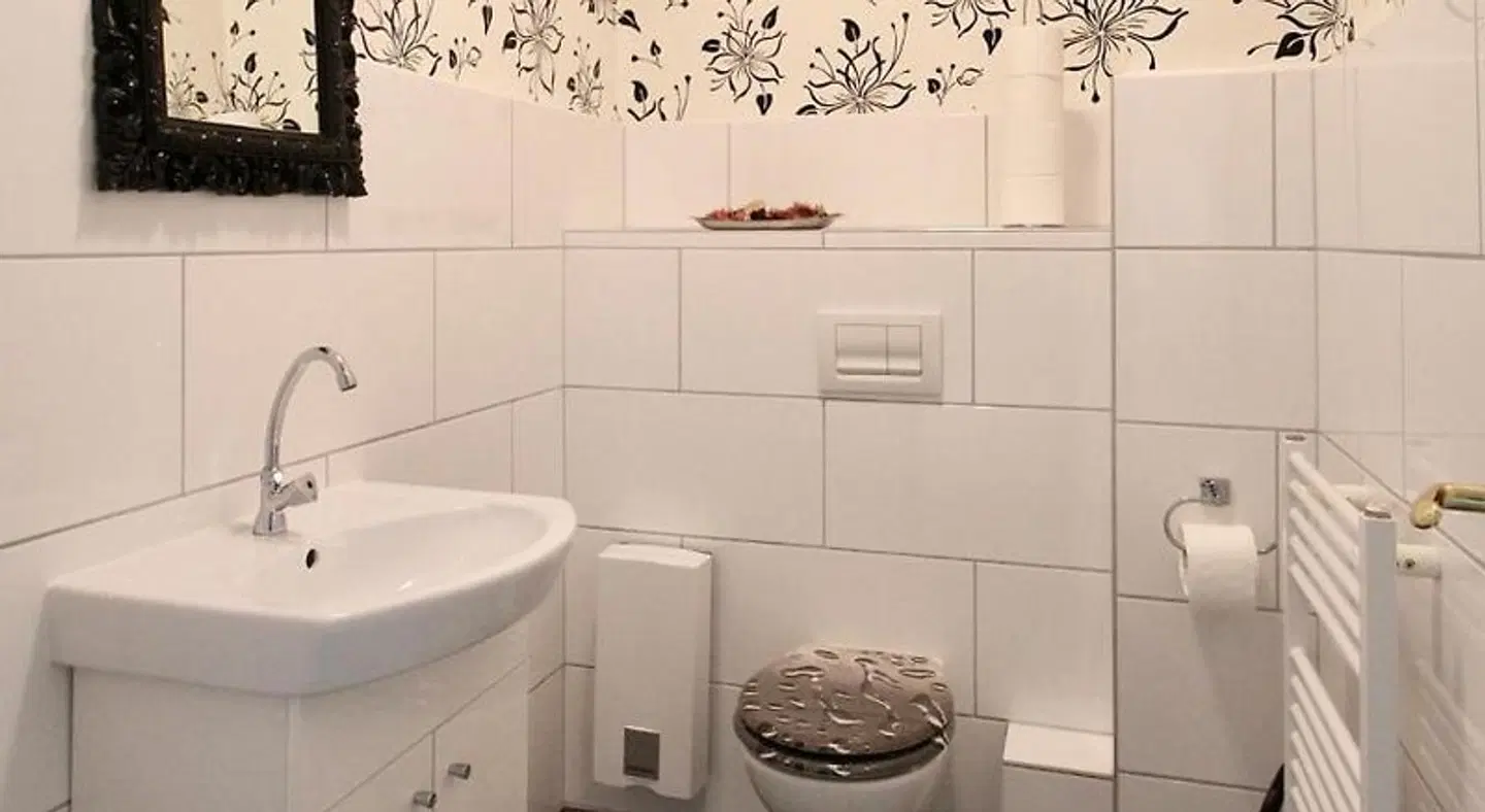 Suite-Apartment-Essen Badezimmer