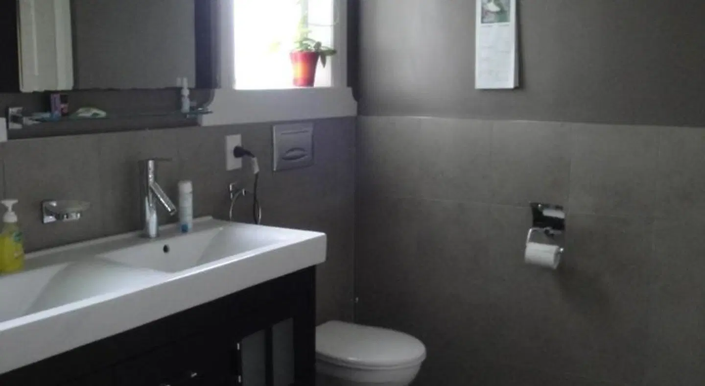 English Tudor House Badezimmer